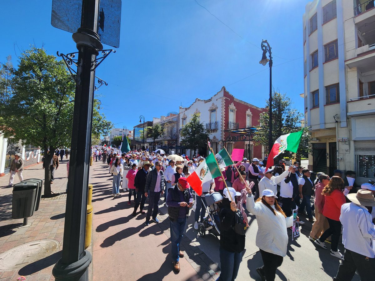Olinsser_'s tweet photo. En Aguascalientes #NuestraDemocraciaNoSeToca https://t.co/s9YiH5LS9p