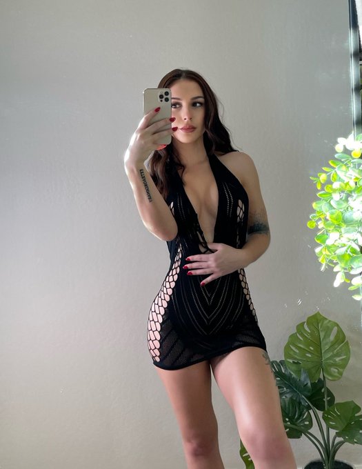 Can I send pics like this in your dms? https://t.co/9zlN9BpNvt