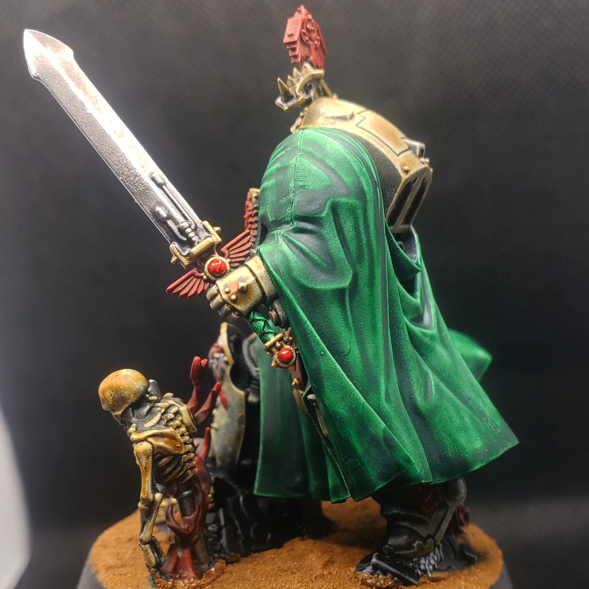Myth3d's tweet photo. Grand Master Belial from the #Deathwing Assault box, was a ton of fun to paint him up!

#new40k #spacemarines #warhammer40k #40k #gamesworkshop #minipainting #WarhammerCommunity #warhammer #newhammer #darkangels #darkangels40k https://t.co/5RybjUSZ0b