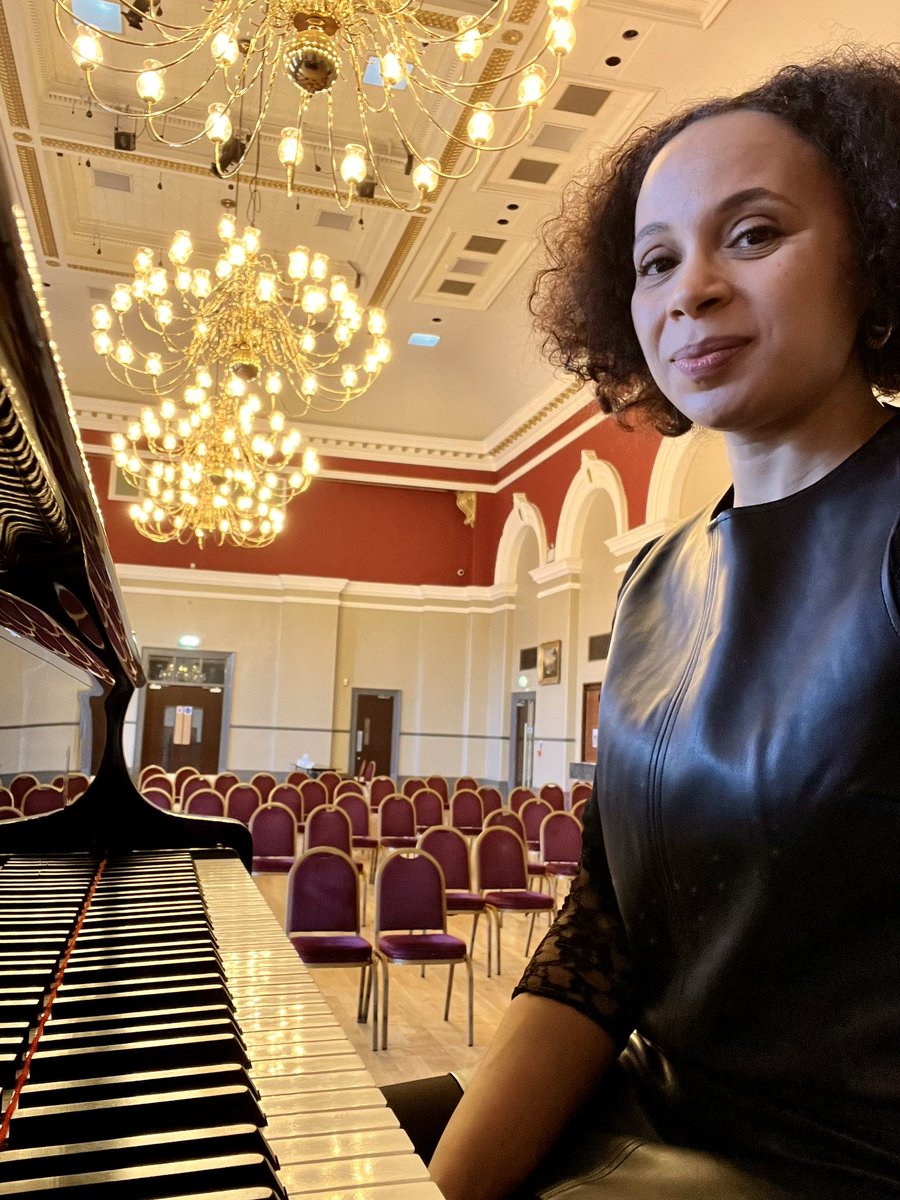 Made it up north 🚝🚎🚝🚕 and warming up in this beautiful hall at the Delphin Centre ahead of this afternoon’s recital for Darlington Piano Society. Ravel & John Ireland + African Pianism (of course!).