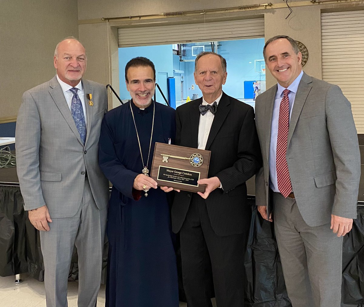 brucearector's tweet photo. Enjoyed the morning worship service today at Holy Trinity Greek Orthodox Church and seeing former Clearwater Mayor George Cretekos receive a key to the city recognizing his decades of unselfish service to our community. #ServantLeadership #faithcommunity #brucerectorformayor https://t.co/c0zyK7j2ng