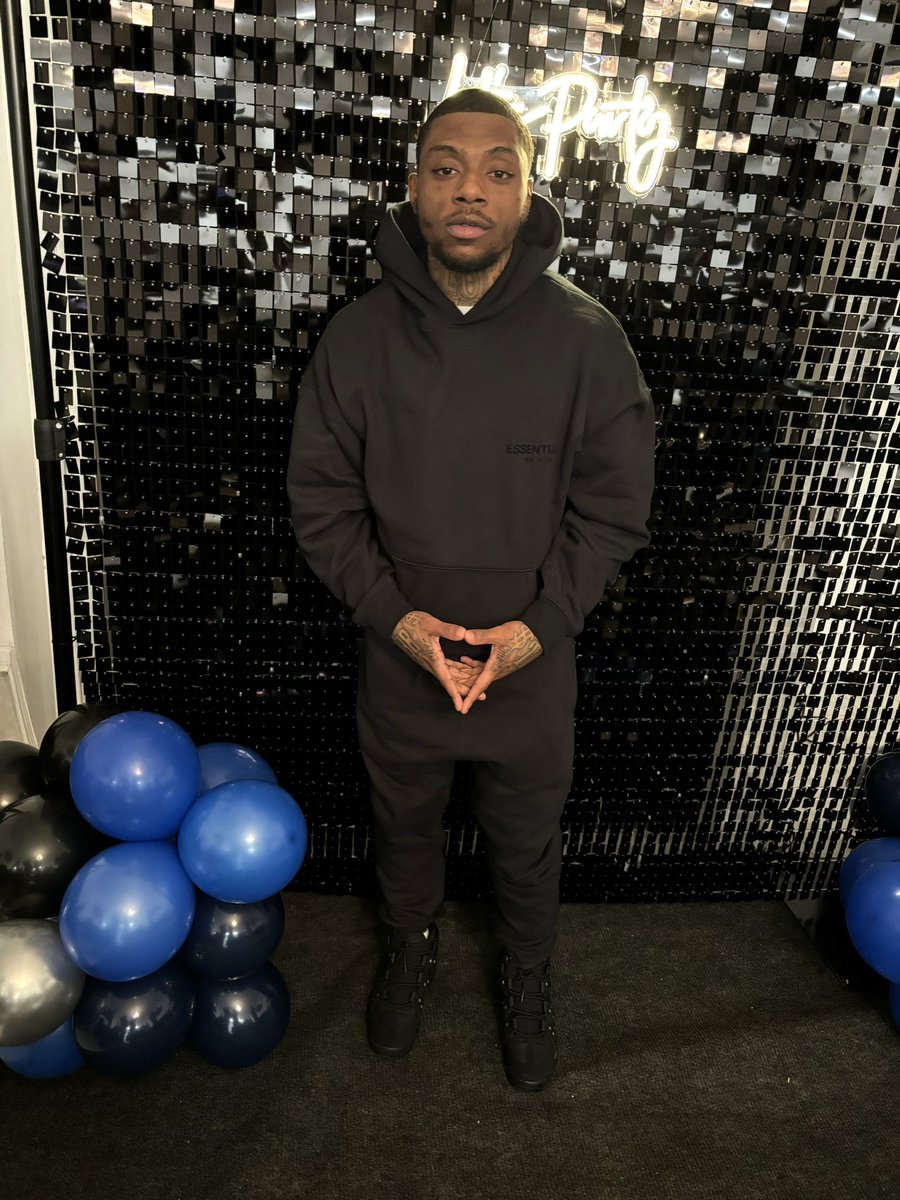 GG4L🖤 tweet media