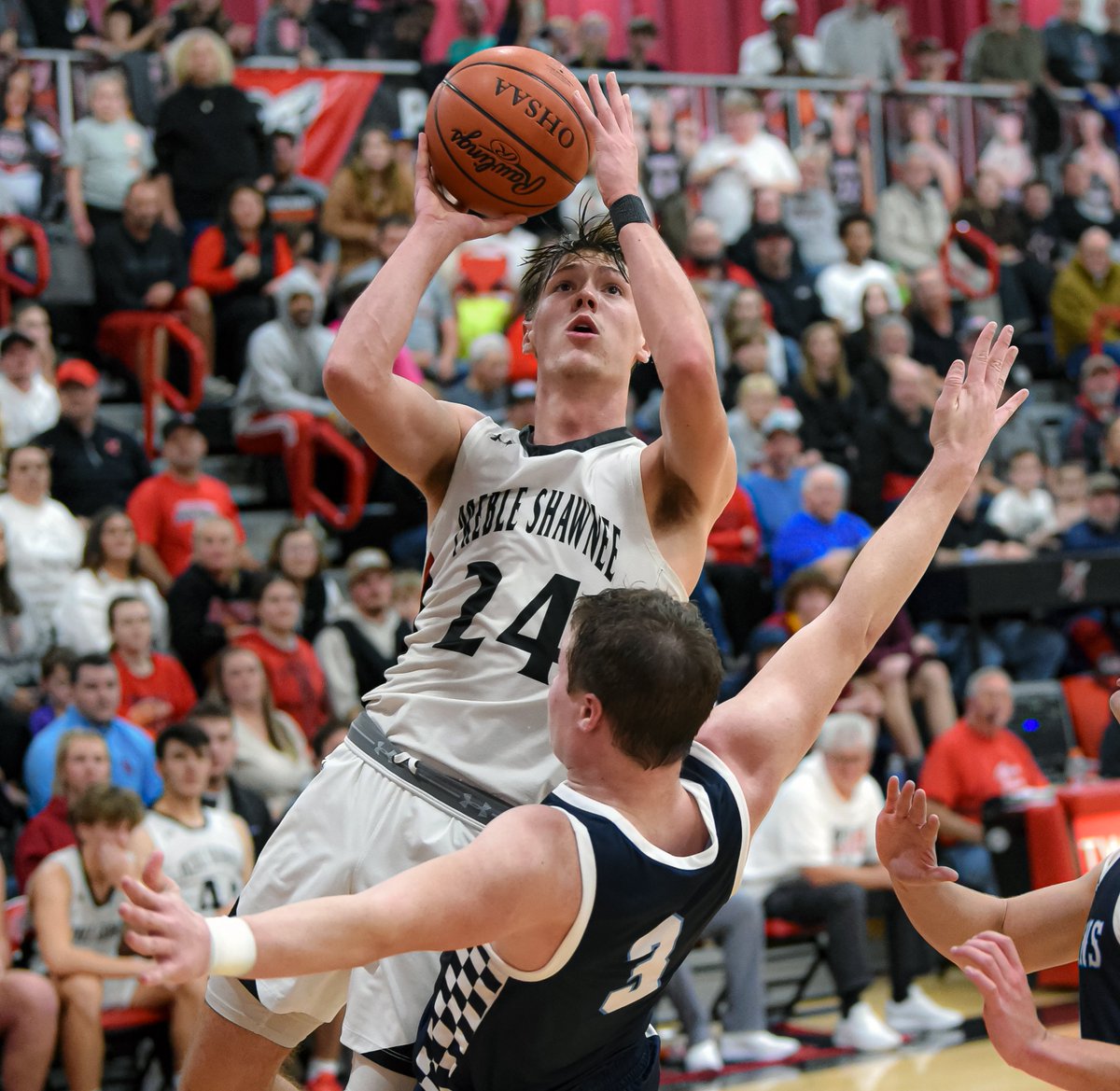 WOACSports's tweet photo. The WOAC announces the 2023-24 Boys Basketball All-League Honors.

Preble Shawnee Senior wing player Mason Shrout repeats as Conference Player of the Year &amp; Arrows Coach Jake Turner was "Coach of the Year" winning the WOAC with an 11-0 record.

Story at https://t.co/3bopgnEV8y https://t.co/PMS32gFNIe