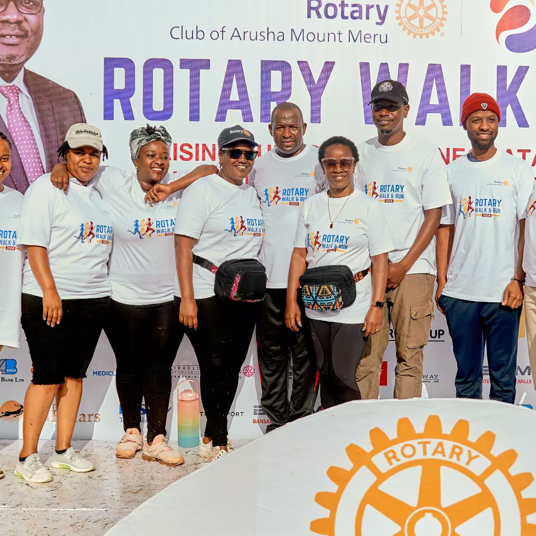 ArushacityC's tweet photo. Charity Run,
Under Rotary Mount Meru https://t.co/93oEBcylw5