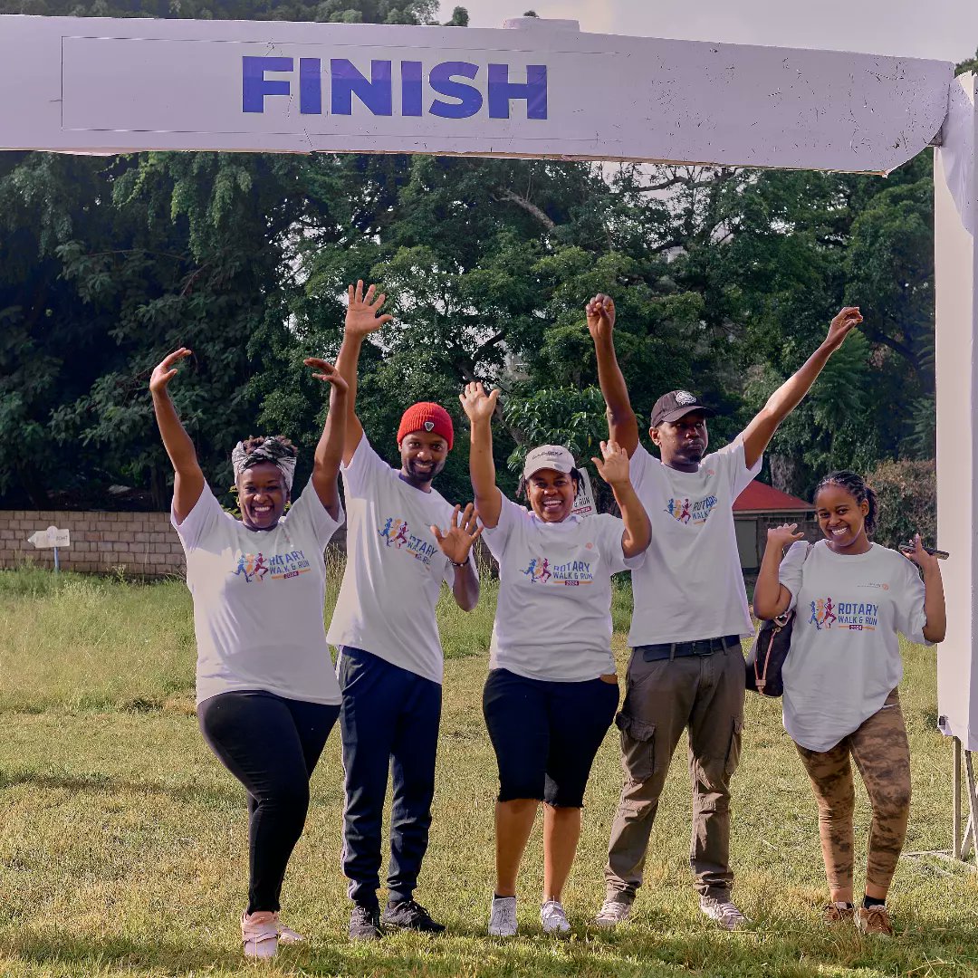 ArushacityC's tweet photo. Charity Run,
Under Rotary Mount Meru https://t.co/93oEBcylw5