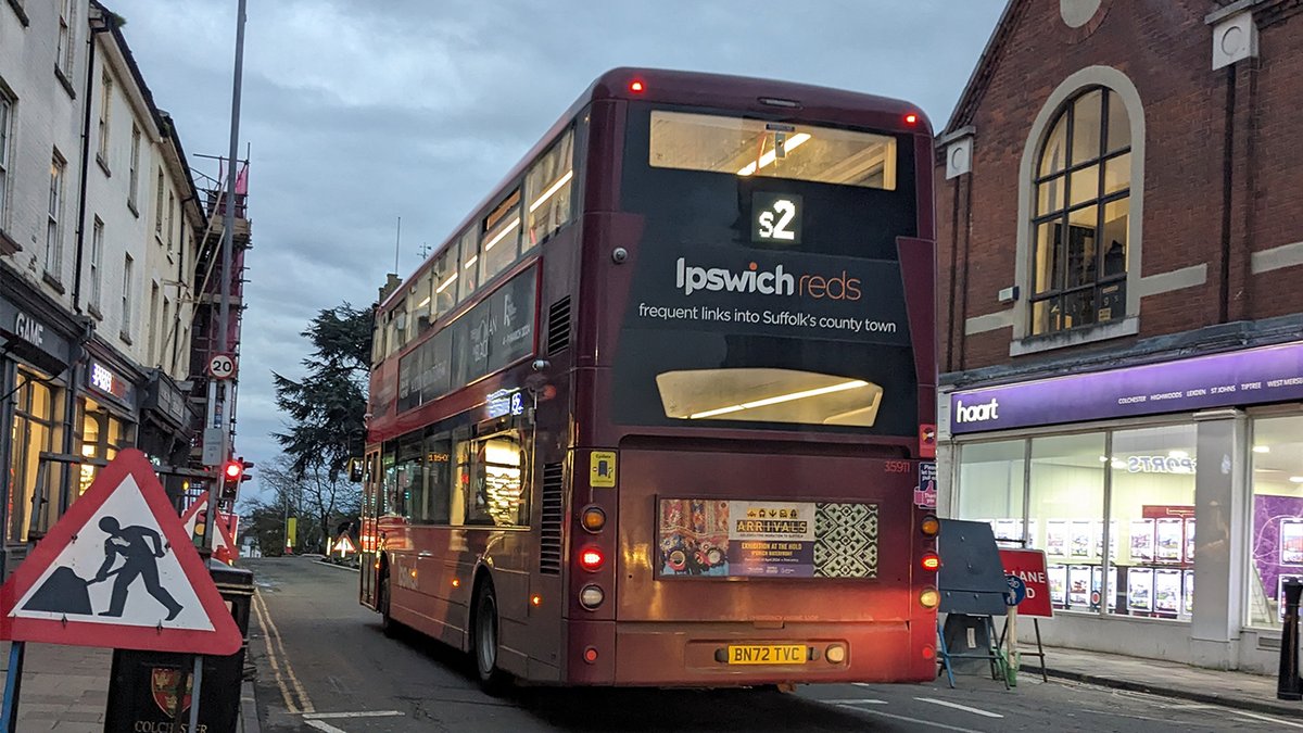 WillsBusSpot's tweet photo. #FirstLoan 16/02/24
With half term looming, First Colchester have been loaned Wright StreetDeck 35911 BN72 TVC from First Ipswich. It is pictured in Head Street on Friday. Although not unheard of during the holidays, after 4 were loaned in 2023, this is the first one in 2024. https://t.co/wIY1LyQ4c3