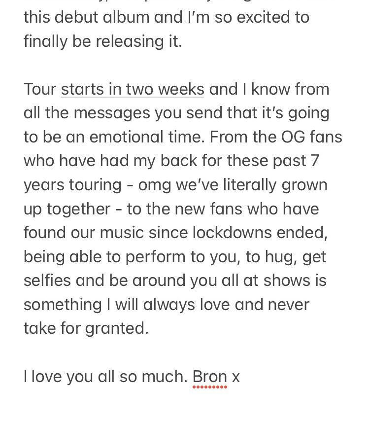 BronnieMusic's tweet photo. I 💜 you guys x https://t.co/UjP1JKb79e