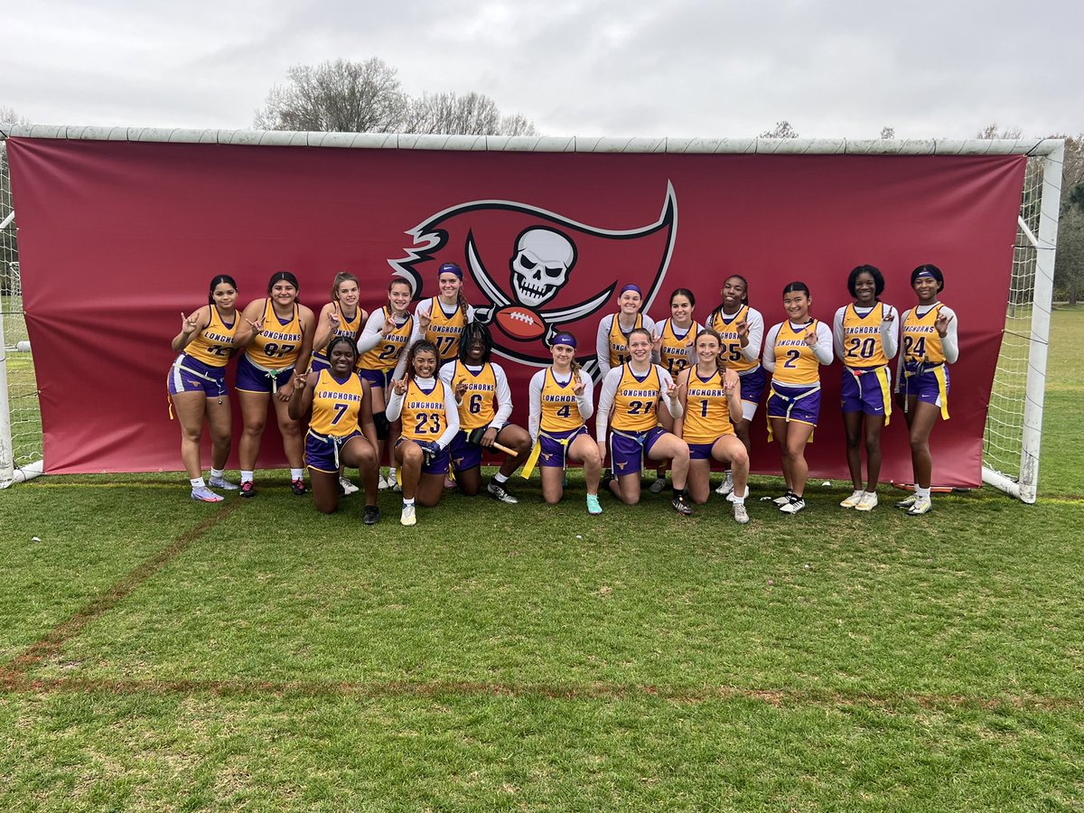 LonghornsFlagFB's tweet photo. 2-0 at the Bucs preseason classic !!! Huge shoutout to the @Buccaneers @BucsFoundation @SteveFid &amp; @zzumbiel for putting on such an amazing event!! @LennardHigh @lennard_sga @AbbyElwell16 @grayce_bird_21 @kyahvance @LaylaCrawford24 @LuzarianaH @SydneyEl2026 @JocelynBrush https://t.co/8Lqrs4PelH