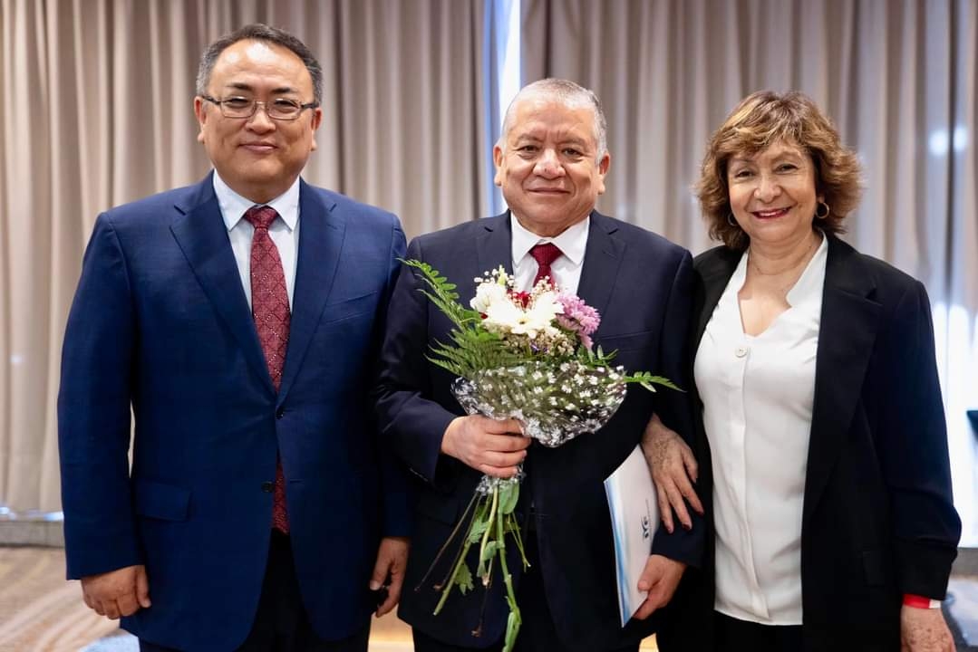 davidkimpastor's tweet photo. Acts 15:2 "Paul &amp; Barnabas had no small dissension &amp; dispute with them..."

Here there is a dispute about salvation through the law of Moses or faith. The law is given to help us realize our sins. No one can be saved by the works of the law, it is only by the cross of Jesus. https://t.co/70myiMcDXX