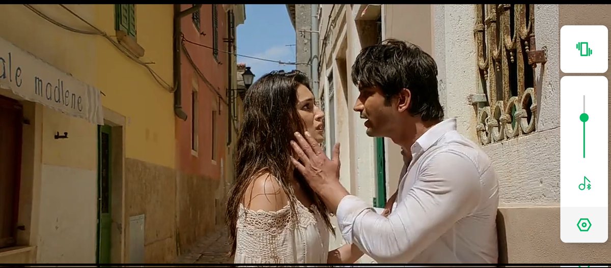 Robinx2x's tweet image. It&apos;s was the most famous actor and actress 🤣🤣 who is know name of both Australia