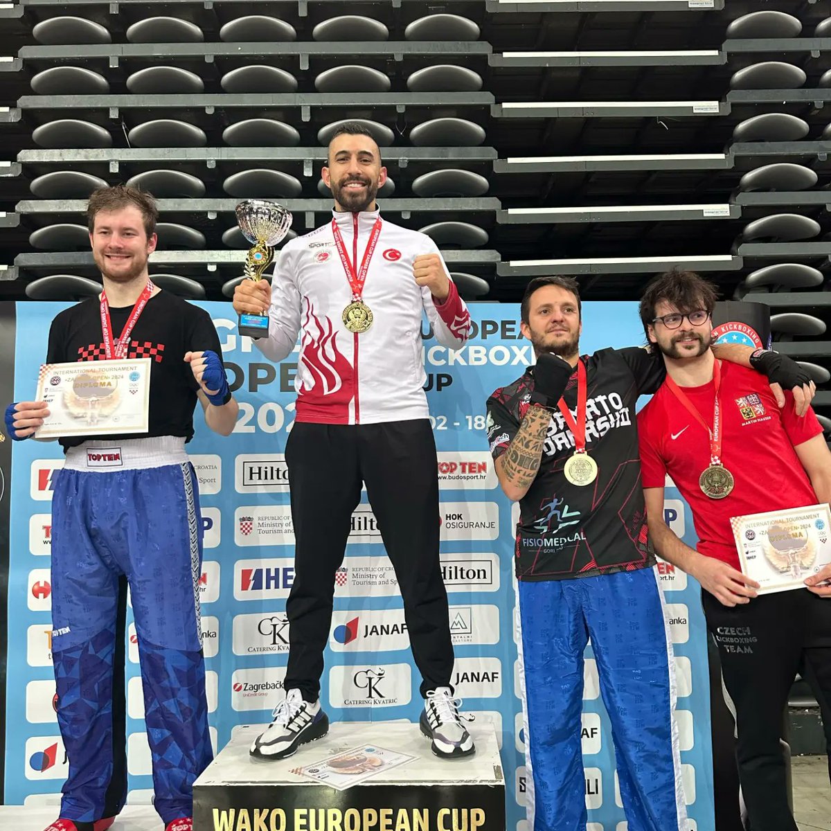 talent360pro's tweet photo. Karşınızda Avrupa Şampiyonu 💫@mehmetmistikk 🏆🥇🇹🇷 #mehmetmıstık #wakoeuropeancup #thechampion #kickforwin https://t.co/gHPN21alyz