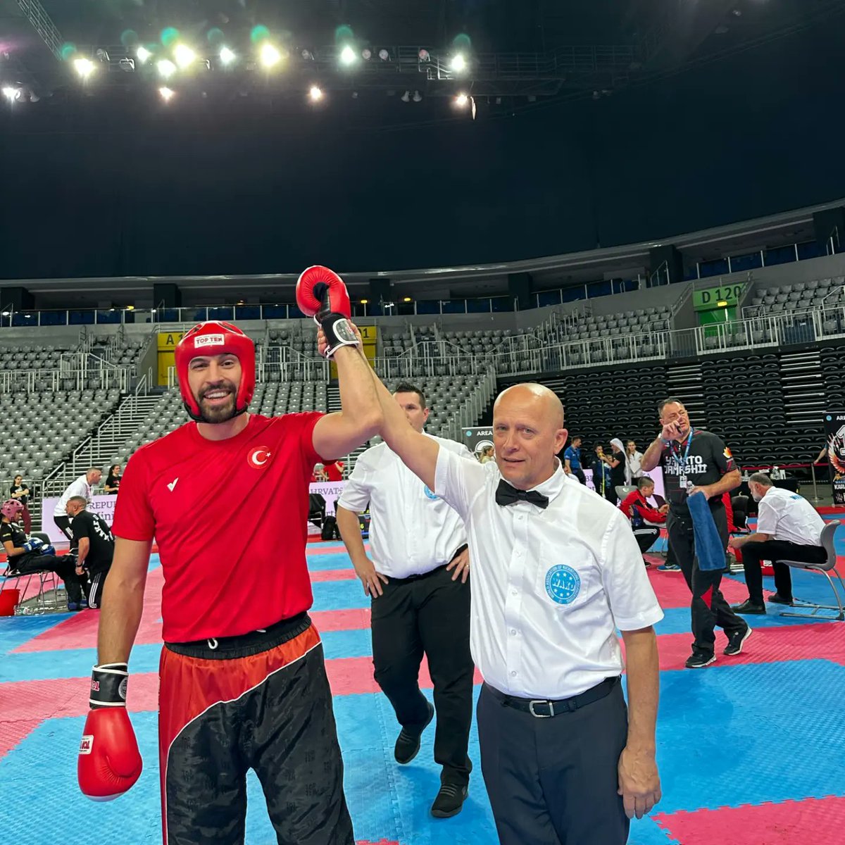 talent360pro's tweet photo. Karşınızda Avrupa Şampiyonu 💫@mehmetmistikk 🏆🥇🇹🇷 #mehmetmıstık #wakoeuropeancup #thechampion #kickforwin https://t.co/gHPN21alyz