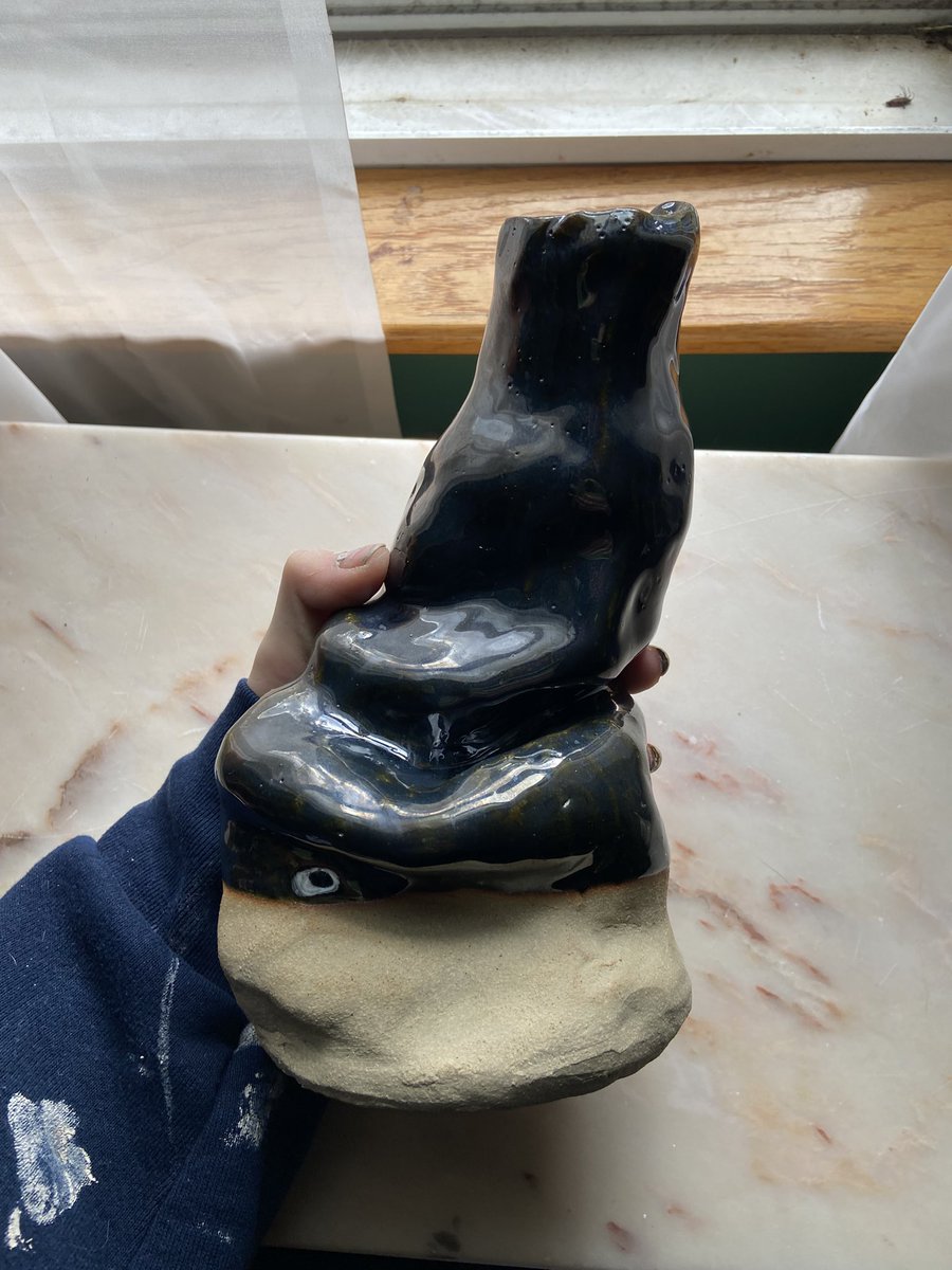 rpatsgf's tweet photo. hey!! i make pottery?? @ maciesfunkypots on instagram! please repost! https://t.co/ywDgHTQooA