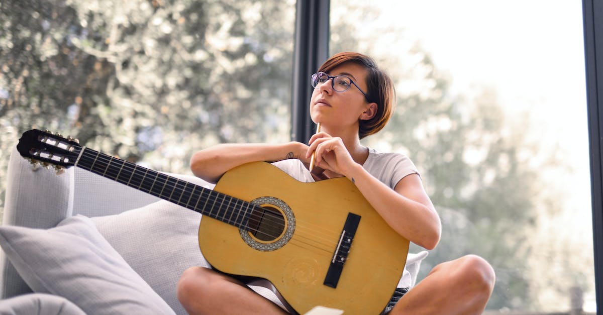 InstitutSzen's tweet photo. Songwriting ist nicht nur ein Hobby, es ist eine Reise zu den Tiefen der Seele. 🎵 Teilt eure Leidenschaften mit #MeineKreativeWelt und lasst uns inspirieren! https://t.co/vLeA6ok5EG