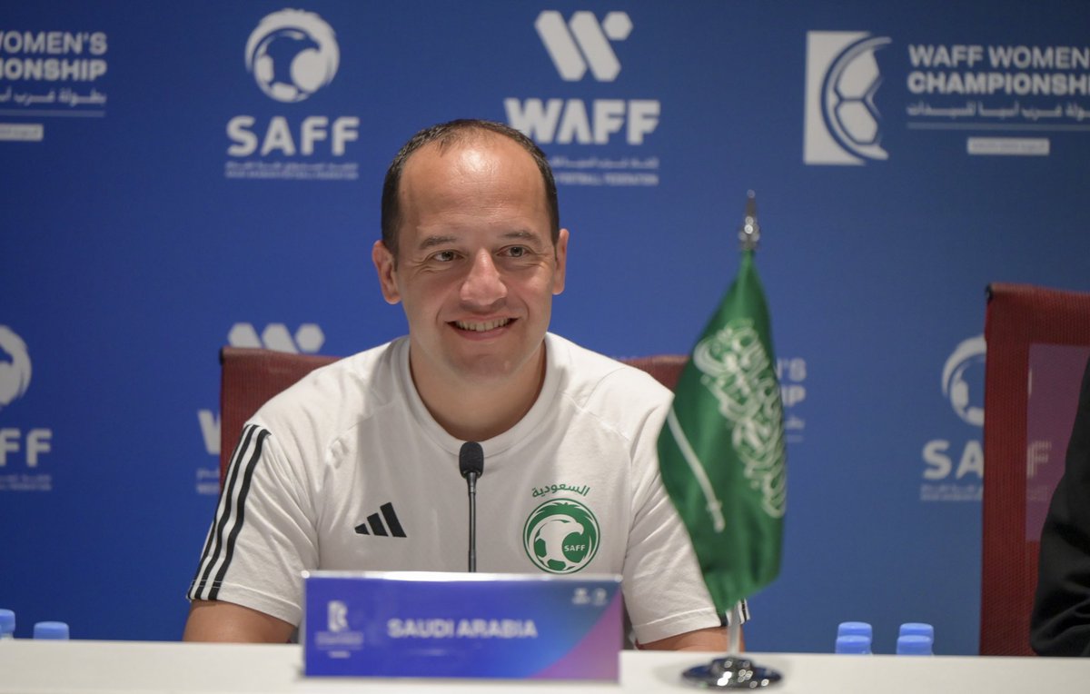 Llcortes14's tweet photo. Press conference before starting our first ever WAFF tournament. We are ready🇸🇦
.
🇸🇦 #togetherwecreatehistory #saudiWNT #saff #saffwfd #womensfootball @waffootball @saff_wfd @saudiFF https://t.co/7YR3Fqq1nk