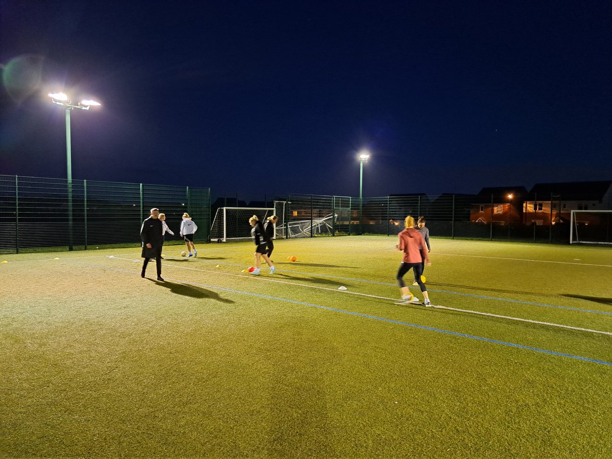 What way to start our #snickersproteinjustplay sessions! @NorthumFA #thisgirlcan #letgirlsplay