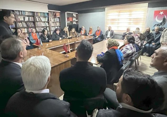 📍Acıpayam 

Milletvekilimiz  <a href="/avcahitozkan/">Cahit ÖZKAN</a>,  İlçe Kadın Kolları Koordinatörümüz Gülizar Gökçe ve İlçe Kadın Kolları Başkanımız <a href="/CemileArkan15/">Cemile Arıkan🇹🇷🇹🇷🇹🇷</a> 'nın katılımlarıyla MHP Cumhur ittifakı ortağımızı ziyaret ettiler.