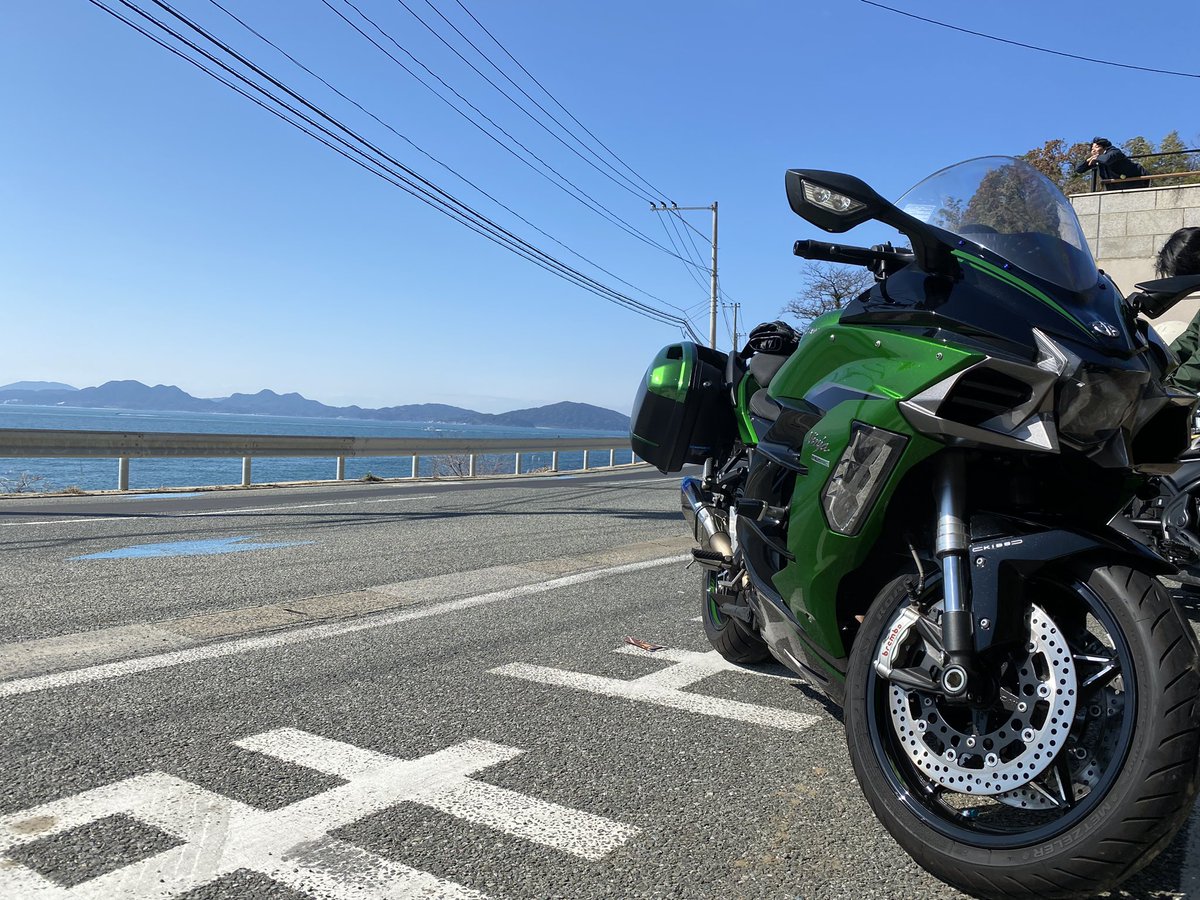 kaz_zx's tweet photo. 昨日は志賀島くるくるして、洗車して、すごい久しぶりの1日バイクの日でした！ https://t.co/BLPC6SWIEE