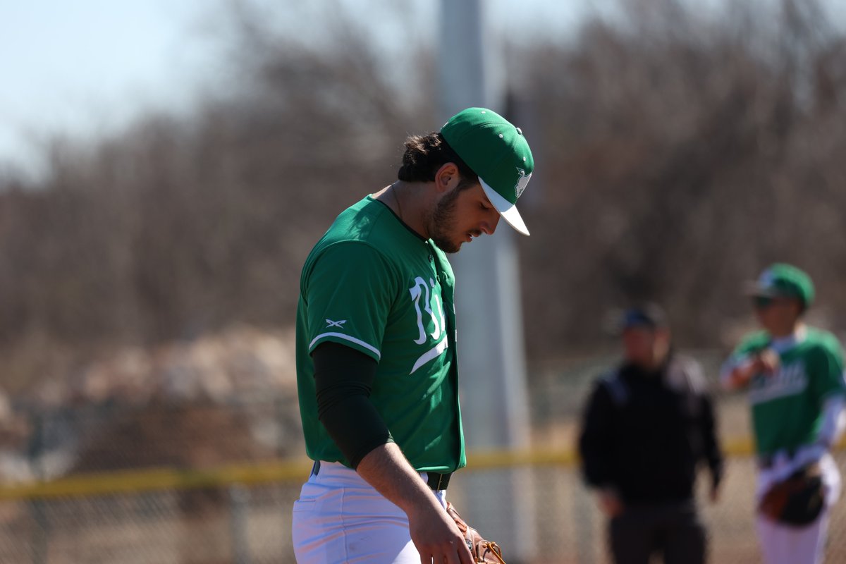 OBU_Baseball's tweet photo. Feazle's Dealings 😤

6 IP
4 H
2 R
7 K

#OnToVictory https://t.co/4RilQAlGVR
