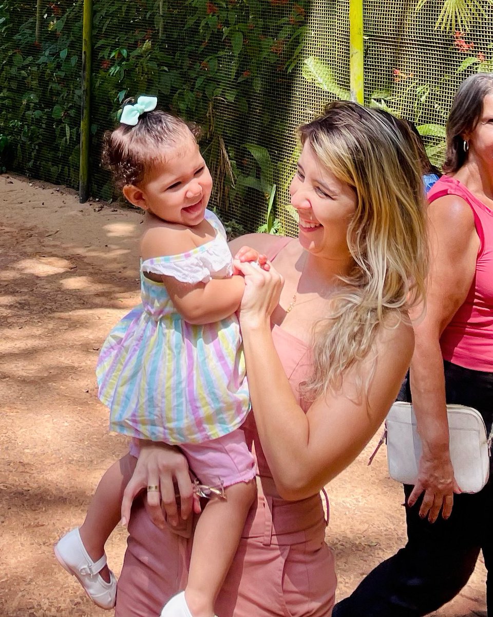 rebeeeccaa_'s tweet photo. maior amor do mundo: https://t.co/trJdKakRvh