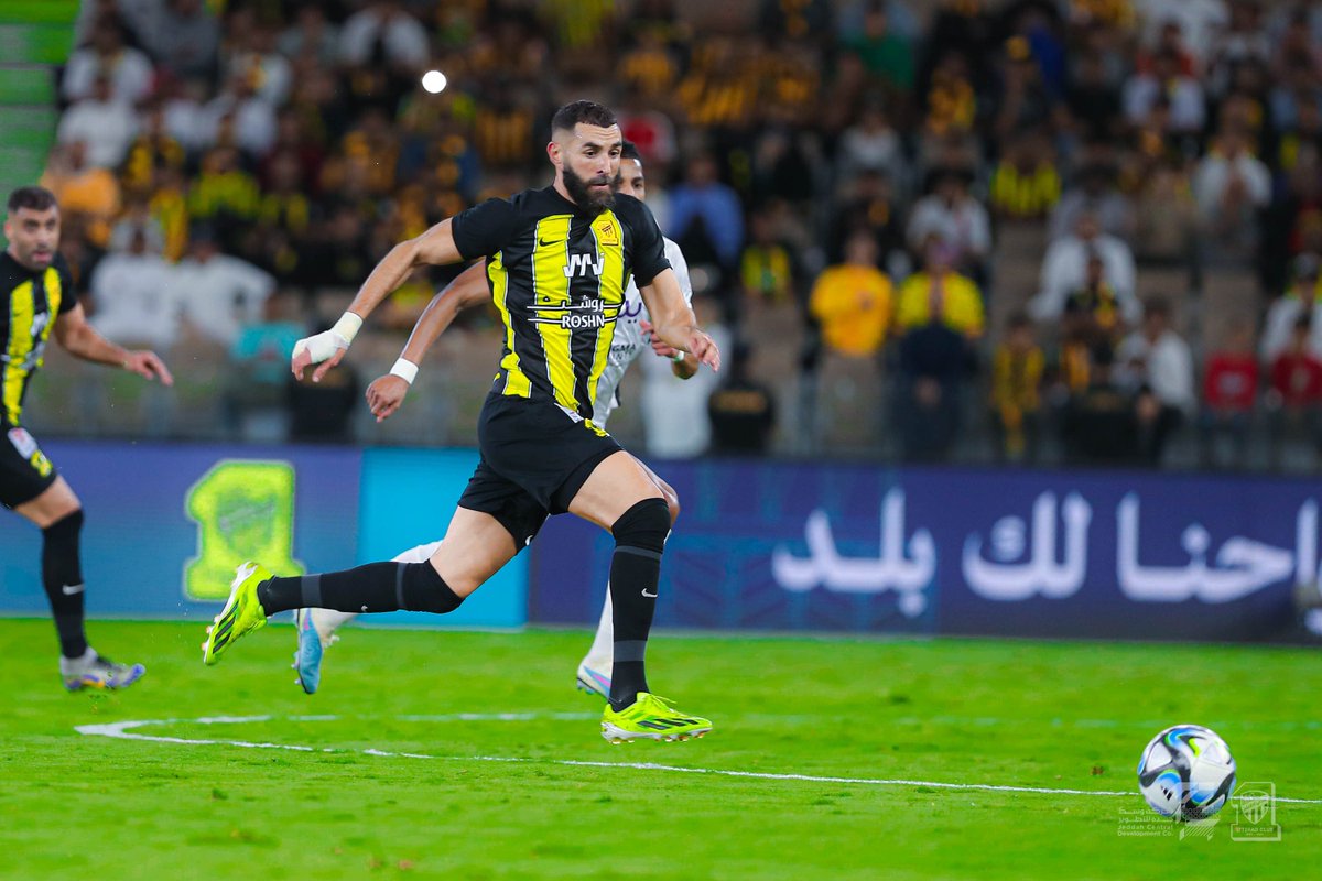 ittihad's tweet photo. 💛🖤 https://t.co/ZOjtFvpQYT