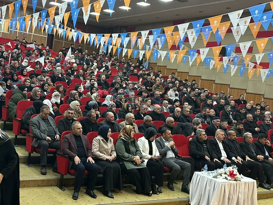 Ayrıştırmadan, kırmadan, gönüllere girmeye, yaşadığımız şehri kalkındırmaya devam edeceğiz...

Partimizde görev almış bütün yol arkadaşlarımızla birlikte  Hep İleri diyerek hedeflerimiz doğrultusunda çalışmalarımızı sürdüreceğiz....
#BirlikteBaşaracağız