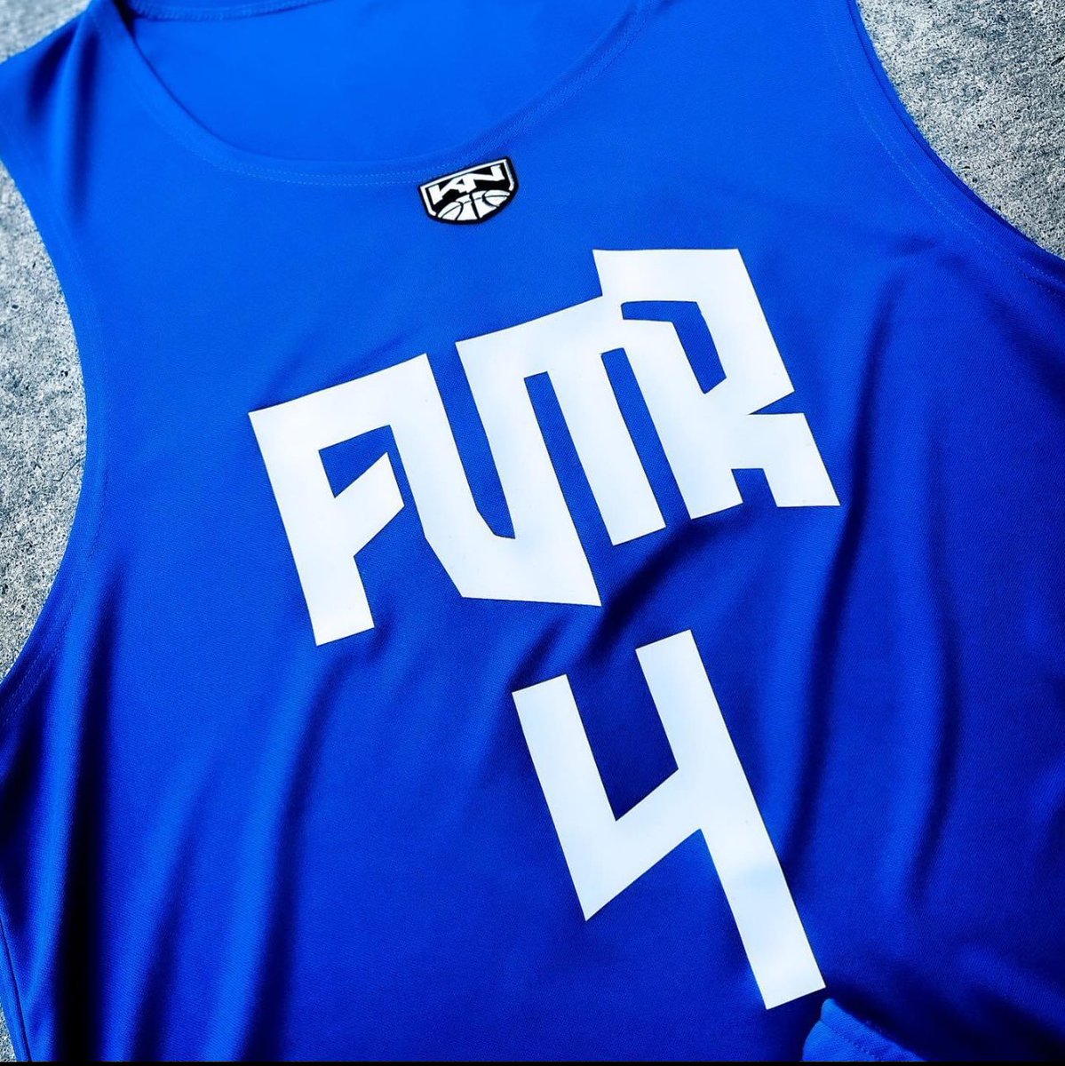 krazynice_'s tweet photo. 💙 “LRB CLASSIC” - 1 year ago TODAY, @krazynice_ released the Special Edition Tribute Uni created for @futurecollegeprep 

The Blue Colorway depicts strength, class and honor for young men striving for greatness on and off the court.

💪🏾 https://t.co/Z6RbXVBX52
