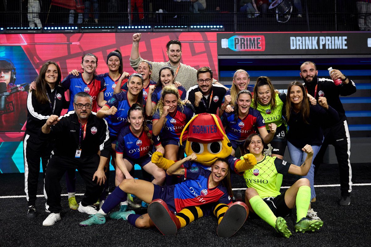 JijantesFC's tweet photo. VAMOOOOOS!!!!!! 💙❤️ https://t.co/mKRfGvutdV