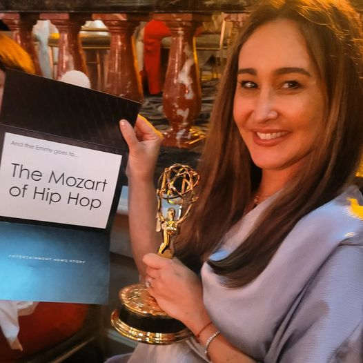 JasonTrevi29467's tweet photo. Congratulations @suzmarques
#laemmys #BestEntertainmentStory featuring @rogetchahayed aka The Mozart of Hip Hop. #Emmy https://t.co/ZIXXEplwn4