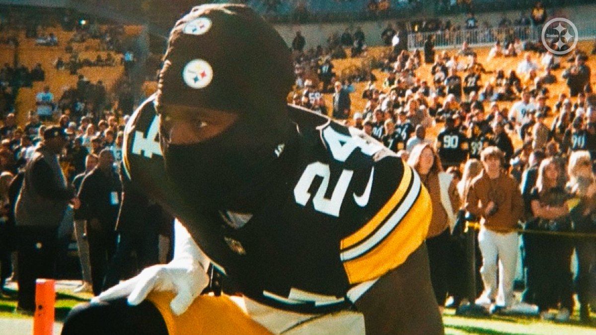 steelers's tweet photo. Recent developments 🎞️ https://t.co/TQzrkqKl5J