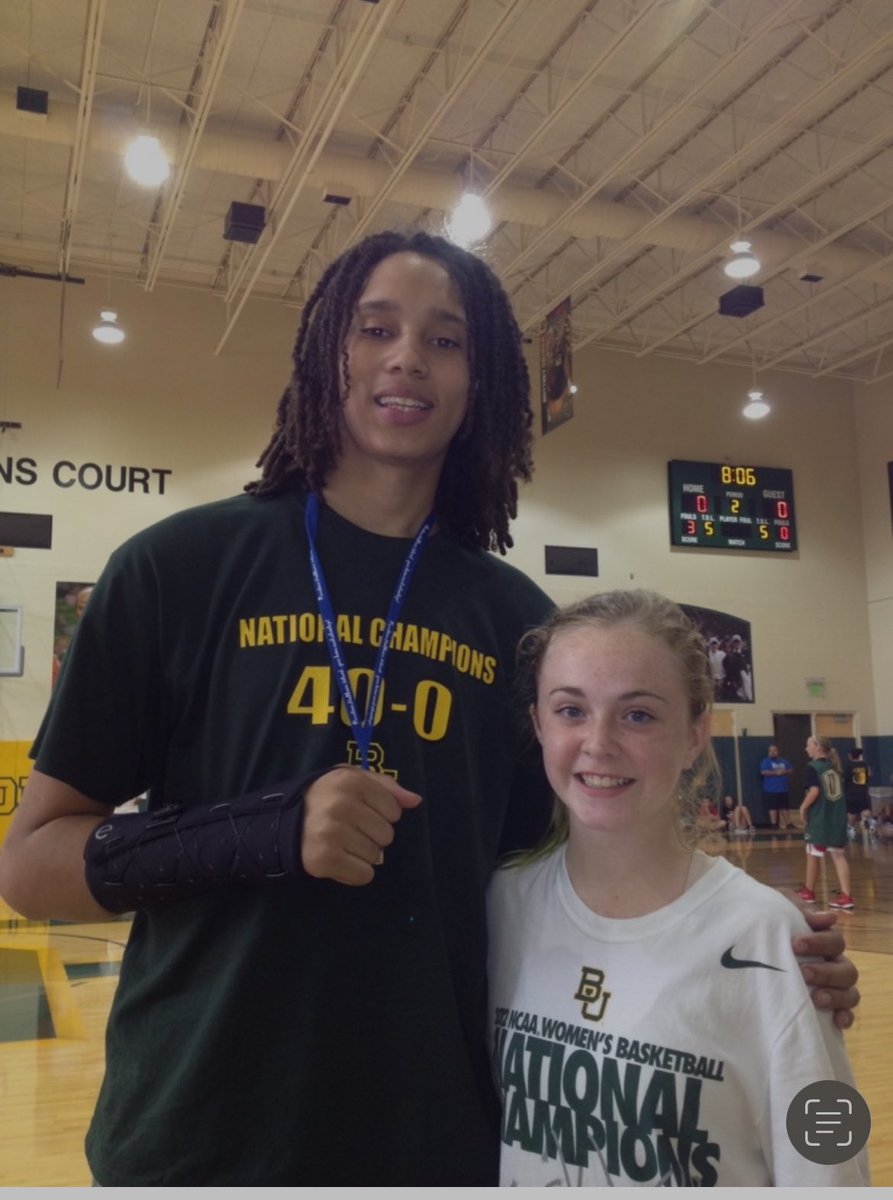 mary_cake_'s tweet photo. Congratulations to BG on a well-deserved jersey retirement #SicEm @BaylorWBB @BaylorAthletics https://t.co/XZjGeaTPOm