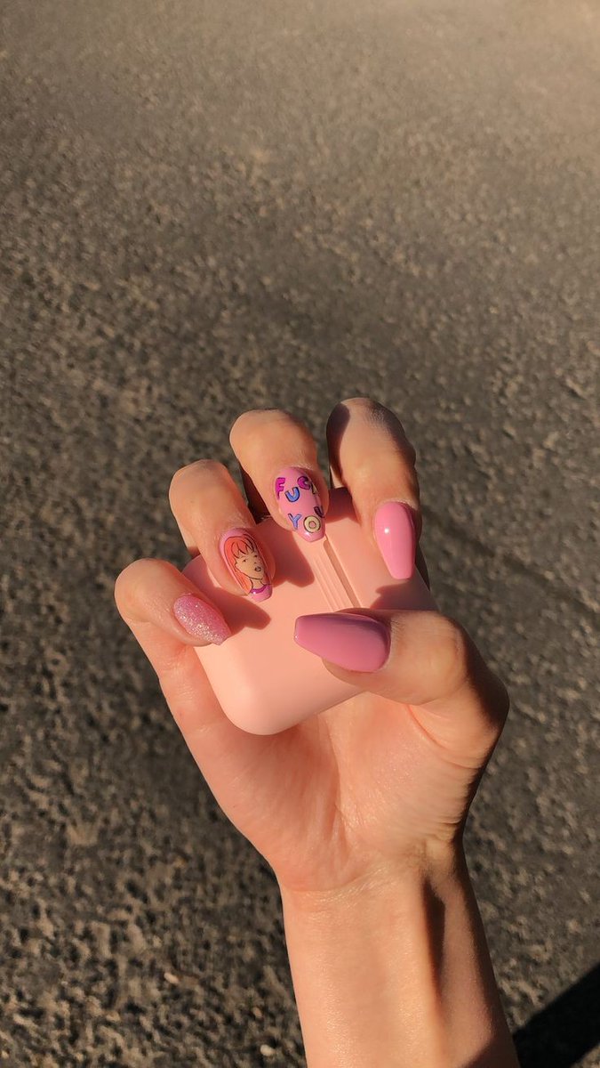 _Pandara_'s tweet photo. “your name core”
“your name fashion”
“your name nails”
“your name pets”

Вот это разброс https://t.co/Kx0AZ52K5M