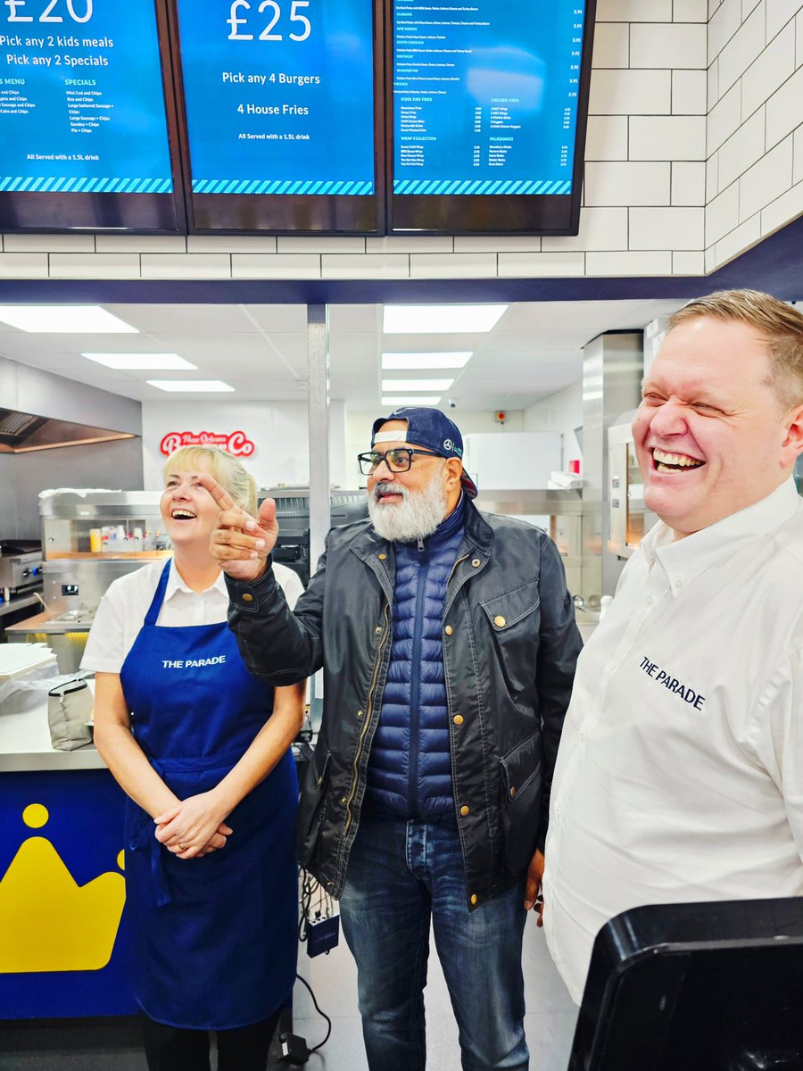 itwfamily's tweet image. #TheParade #Aldridge Celebrates the Rebranding of one of Dean Haynes&apos; Fast Food Portfolio.

#InTouchWith, proudly extends heartfelt congratulations to Dean, a distinguished long-standing member and ambassador, on the successful rebranding of one of his many Fast Food ventures.