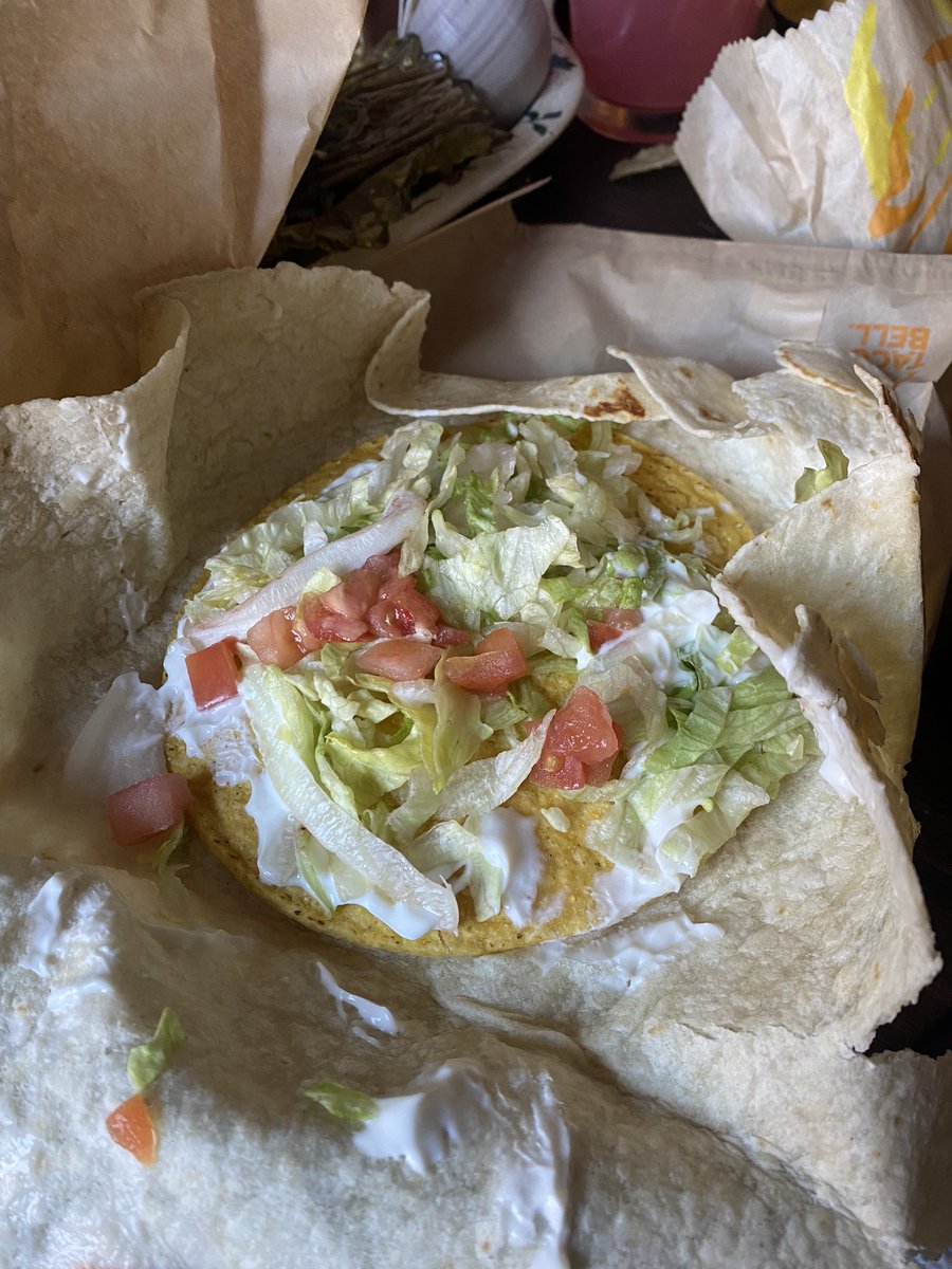 TheRealCarlyT's tweet photo. @tacobell is really testing my will to live by forgetting the potatoes on what is already the saddest Crunchwrap I’ve ever seen https://t.co/UhmTSH1Cx6