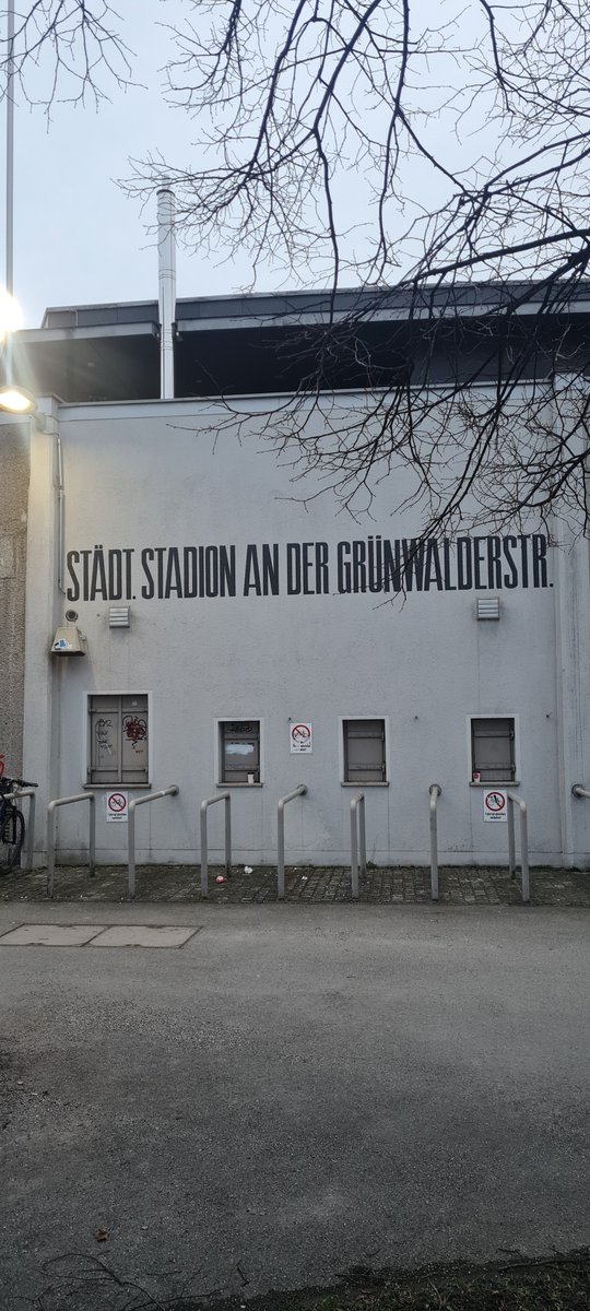 Städtisches Stadion an der Grünwalderstraße, München, DE
1860 München - Hallescher FC 1-0
3. Bundesliga
18.02.2024
#groundhopping
#3.Bundesliga
#1860München
#M60HFC
#groundhopper
#sechzgerstadion
#tsv1860