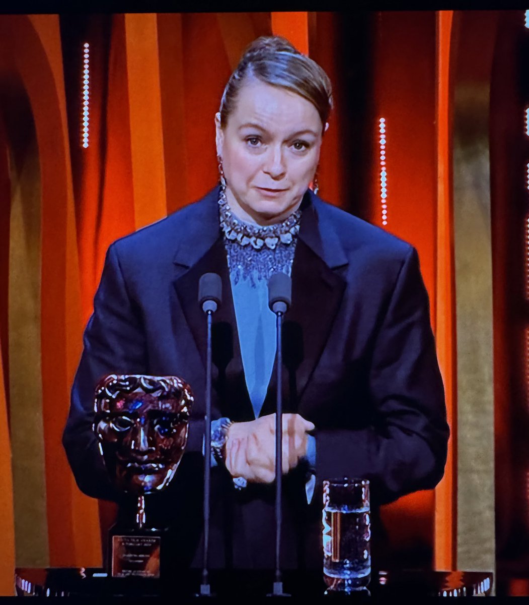 Incredible to hear Samantha Morton @samthesparrow dedicate her #BAFTA Fellowship to 'Every child in care today, who has been in care and who didn’t survive.' Such a powerful speech from a brilliant actress #CareExperience #ChildrensSocialCare #CareSystem