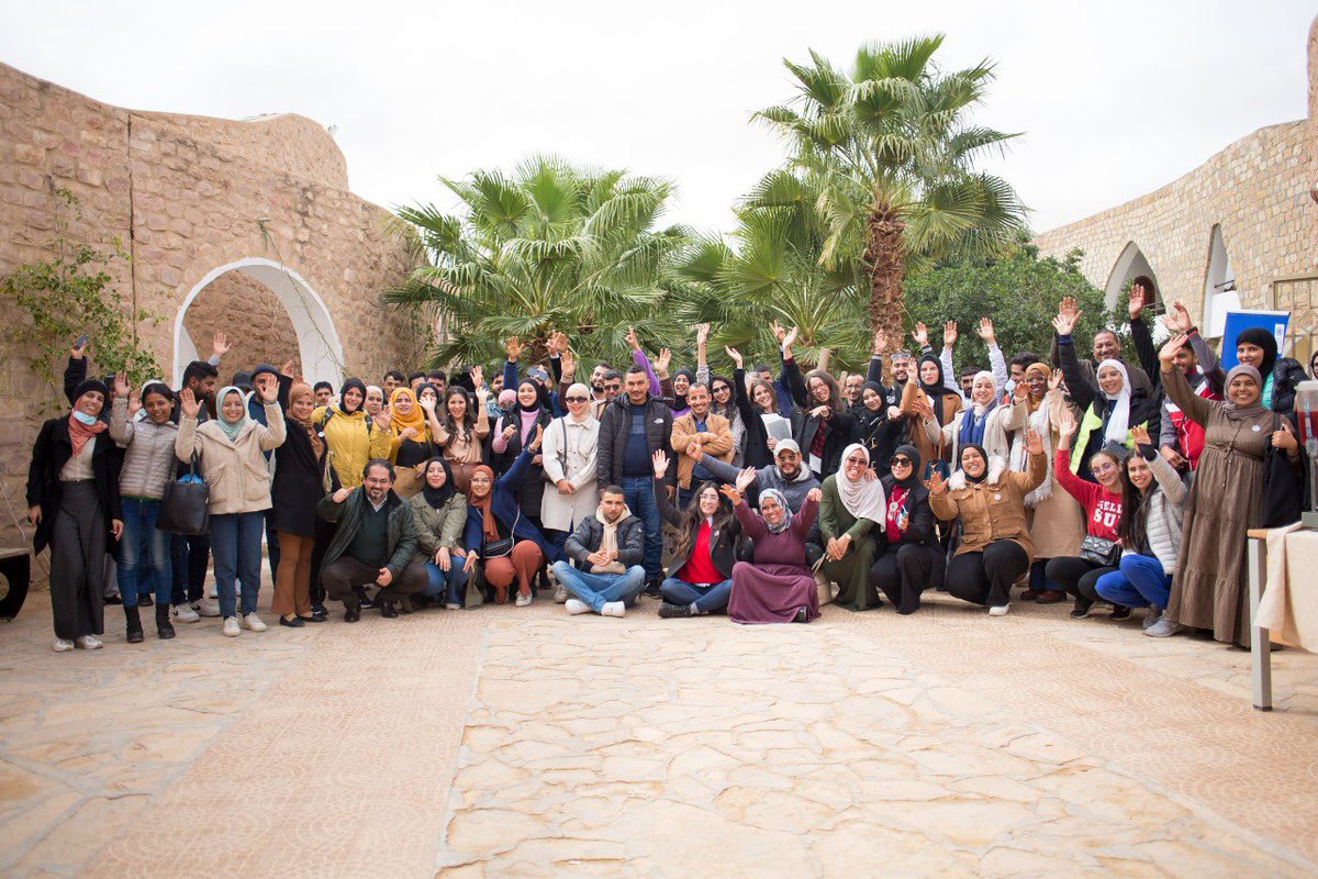 UNDP_ACIAC's tweet photo. After Gabes, we continue our youth empowerment tour in 🇹🇳 with the #IntegrityGuardians. Today we're in Tataouine❗
Young voices, grand potentials 🗣️and an unwavering commitment to building the future with integrity.
#UnitedAgainstCorruption https://t.co/TU8F6pnRWd