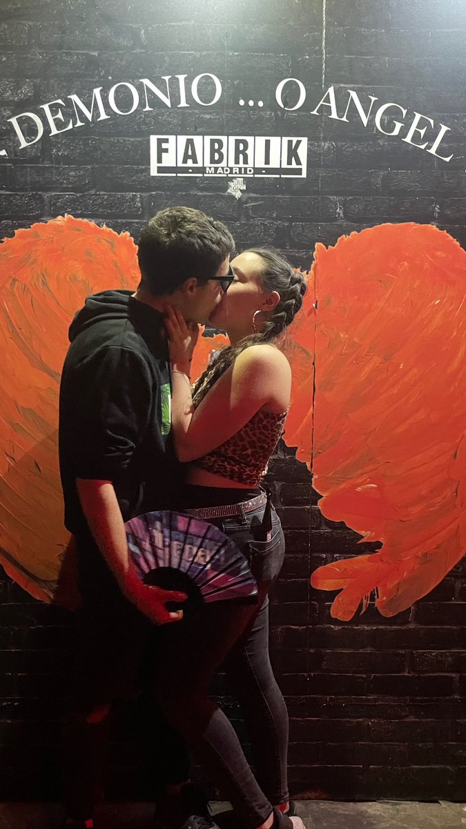 ccarrlittaa's tweet photo. curame las penas toda la vida xfa💋 https://t.co/lacdsz6FEu
