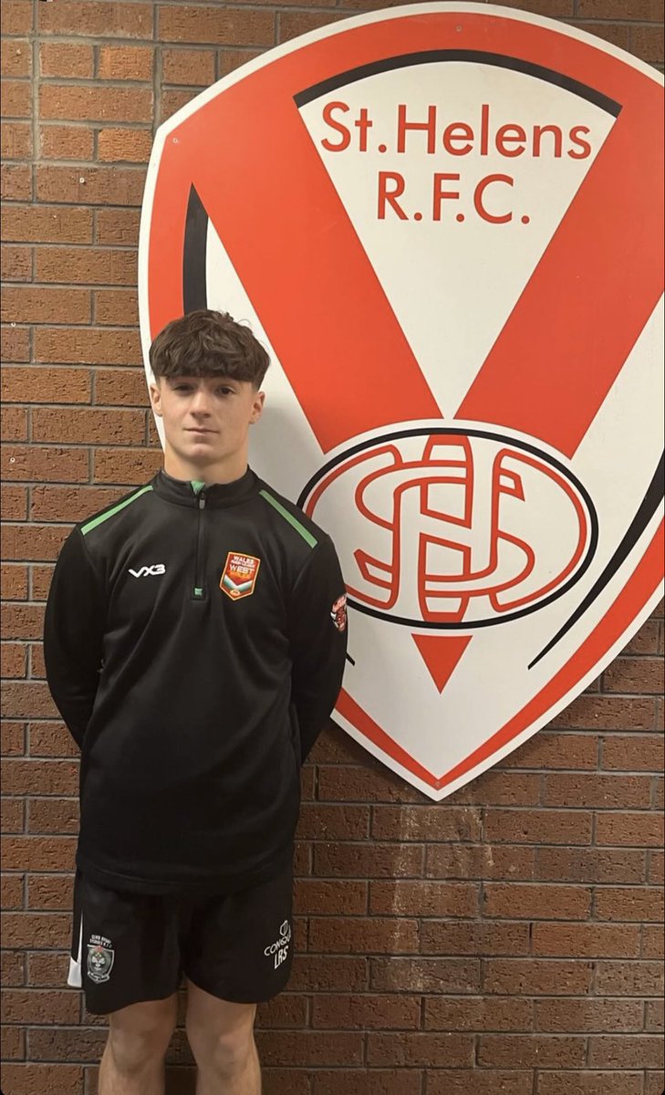 A massive congratulations from all at <a href="/TycroesJuniors/">Tycroes Junior Rugby</a> and <a href="/Tycroes_RFC/">Clwb Rygbi Tycroes</a> to U14 team captain Lewis Rees-Smith on being awarded a place in <a href="/Saints1890/">St.Helens R.F.C.</a> scholarship programme.

The whole club are behind you 🏉

#SaintLewis 💪