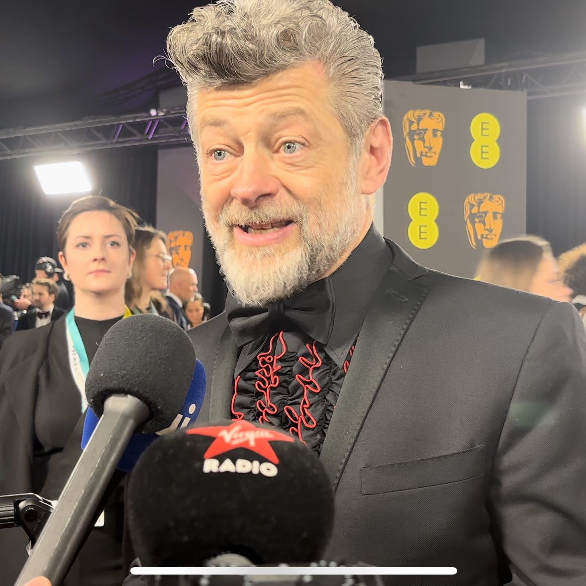VirginRadioUK's tweet photo. Virgin Radio UK at the @BAFTA Film Awards, a star-filled thread! 🧵🌟

Keep up to date with all of the BAFTA news at https://t.co/yb9SyNsR4J https://t.co/DGj7Iq10eg
