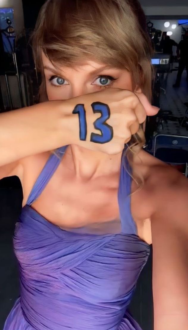 garybettmanreal's tweet photo. the number 13 is only for beautiful, successful people btw https://t.co/le0mvaX9Pu