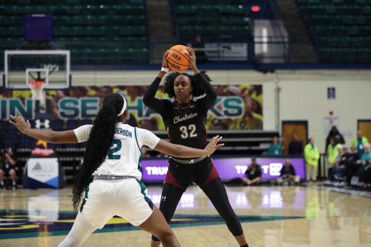 Charleston Women’s Hoops tweet media