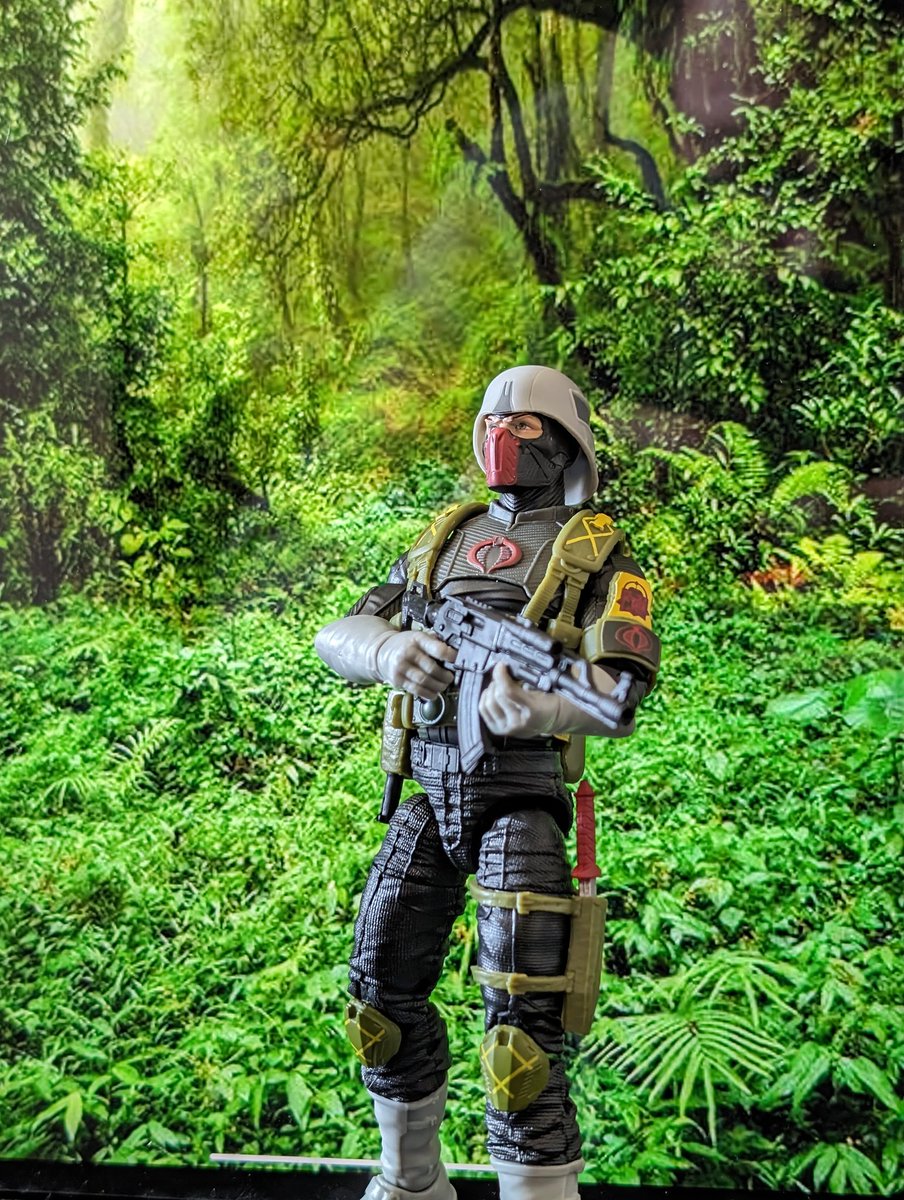 SpecOpsToys's tweet photo. G.I. Joe Classified Python Patrol Officer. Review coming soon on my YouTube channel. #gijoe #cobra #gijoeclassified #pythonpatrol #pythonpatrolofficer #actionfigurecollector #actionfigures #militaryfigures #gijoecollector #gijoecollection #toyreviewchannel #classifiedsnipers https://t.co/pc45ImLt8A