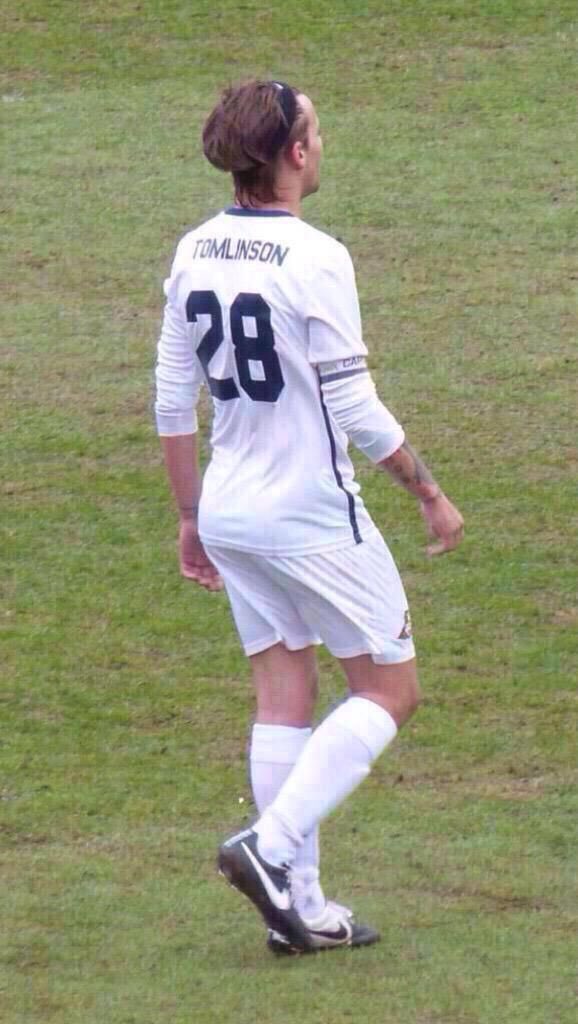 rainbow_larents's tweet photo. I can see a fanfic coming https://t.co/XJCRttTZjS