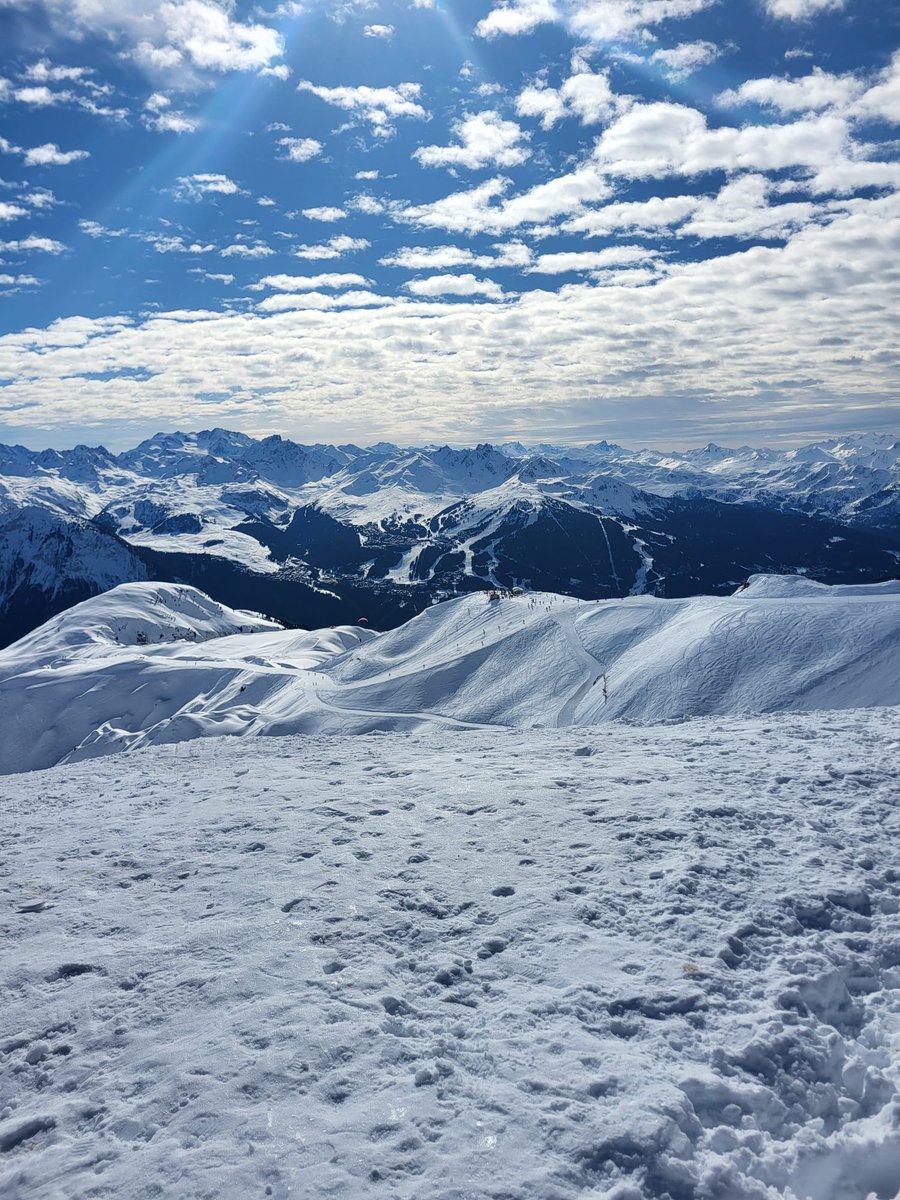 KarinDietist's tweet image. Net 1 dag thuis en nu al heimwee... Wat was het weer fijn om een week in de sneeuw te zijn! Super mooie wandelingen gemaakt, fit thuis gekomen!
#diëtist #fit #wandelen #LesArcs1800 #Nijmegen #Druten #Woerden #LCHF