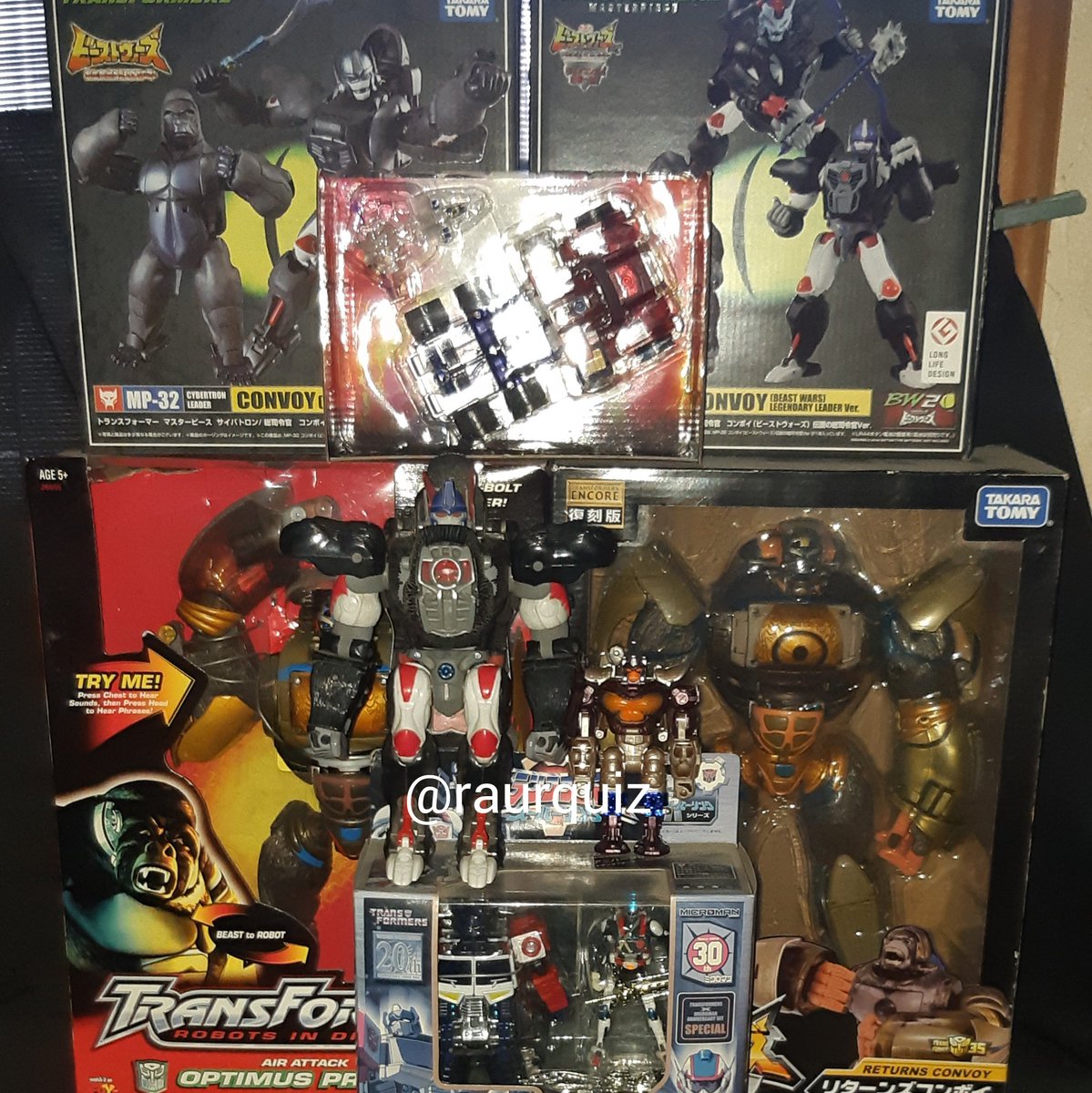 raurquiz's tweet photo. #HappyBirthday @GarryChalkTalk #garrychalk #actor #optimusprimal #beastwars #Transformers #beastmachines #airattack #encore #optimusprime #armada #energon #masterpiece #mp32 #mp38 #beastconvoy #actionfigures @Hasbro @takaratomytoys https://t.co/EKEj6SCxMJ
