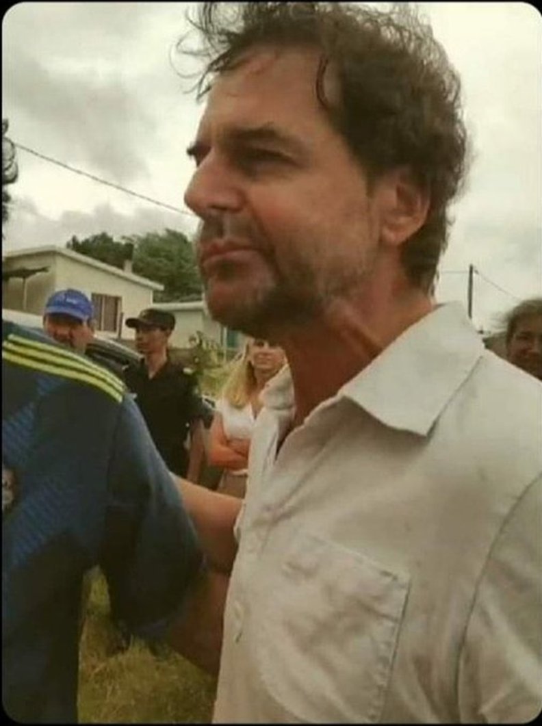 <a href="/Ni_Martinelli/">Nicolas Martinelli</a> Algunos sabemos más sobre la DEA y lo q hace en nuestro continente,pero vos tirá bolazos q ese es tu techo,impresentable atrevido. Son los ÚNICOS responsables de lo q pasa  #MafiaBlanca #NarcoEstado #GobiernoCriminalCorruptoyMentiroso