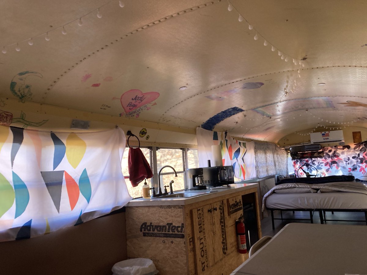 SunsetMountainN's tweet photo. #Jesusbus got a few new curtains today. Visit us on @Airnb https://t.co/p9MWLjmfTt
