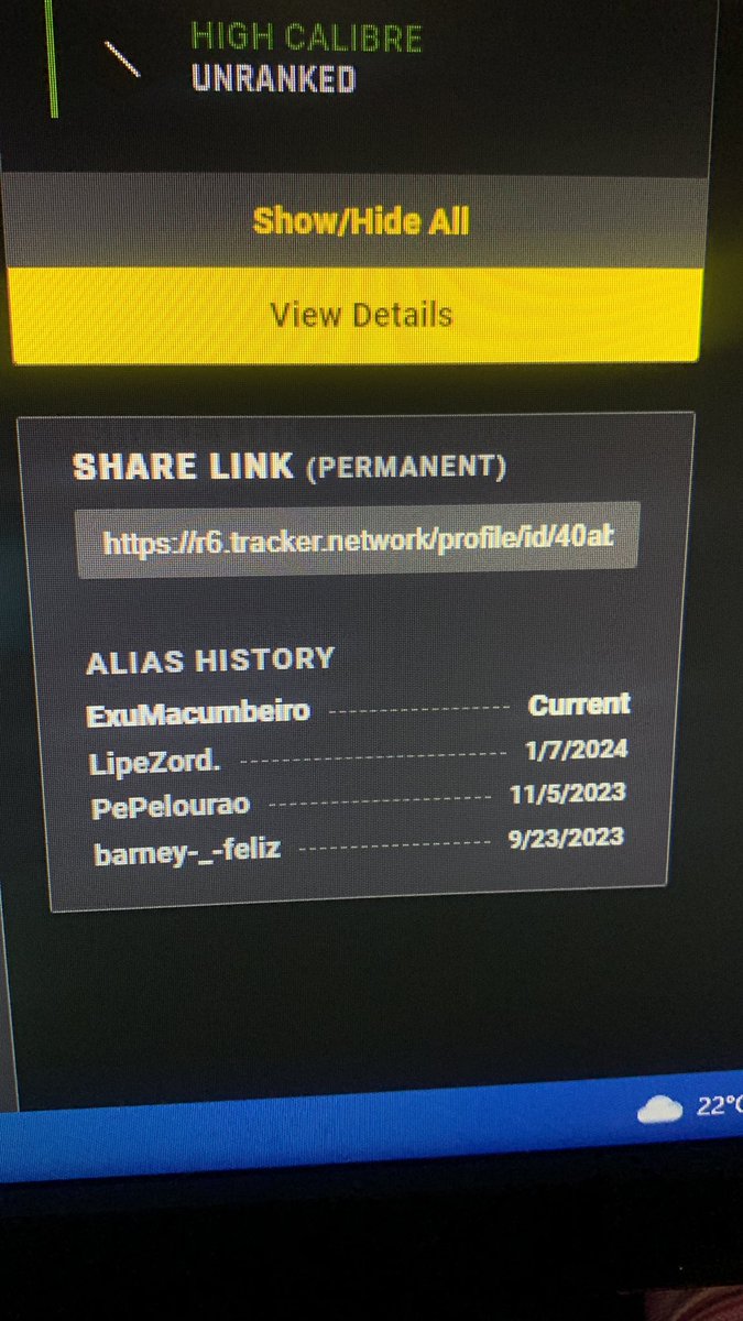 Mais um “amigo” que gosta de xingar mulher. O cara simplesmente não aceita em morrer em jogo on-line pra mina, deve ter afetado seu ego 🤏🏻.  Apenas melhore amigo, tanto no jogo como pessoa 😉.