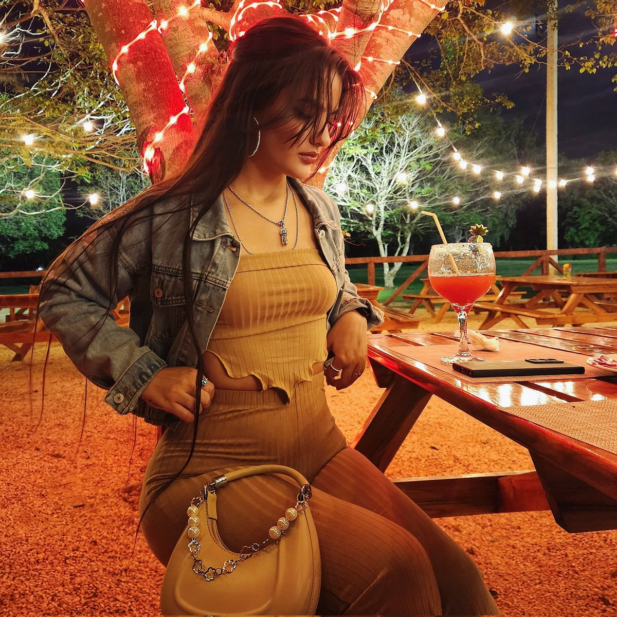 leira_yubero's tweet photo. #NuevaFotoDePerfil https://t.co/4GWQXiJvBp